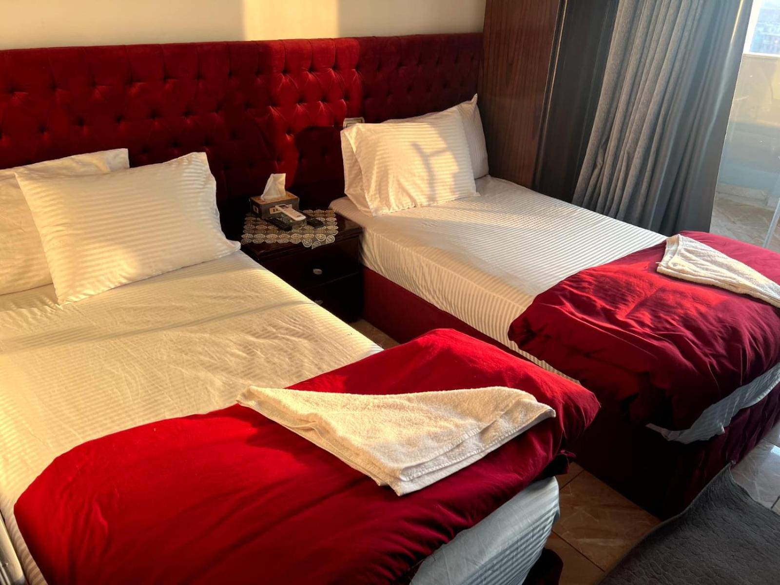 Orion Pyramids View Hotel Kafrat al Jabal Bagian luar foto