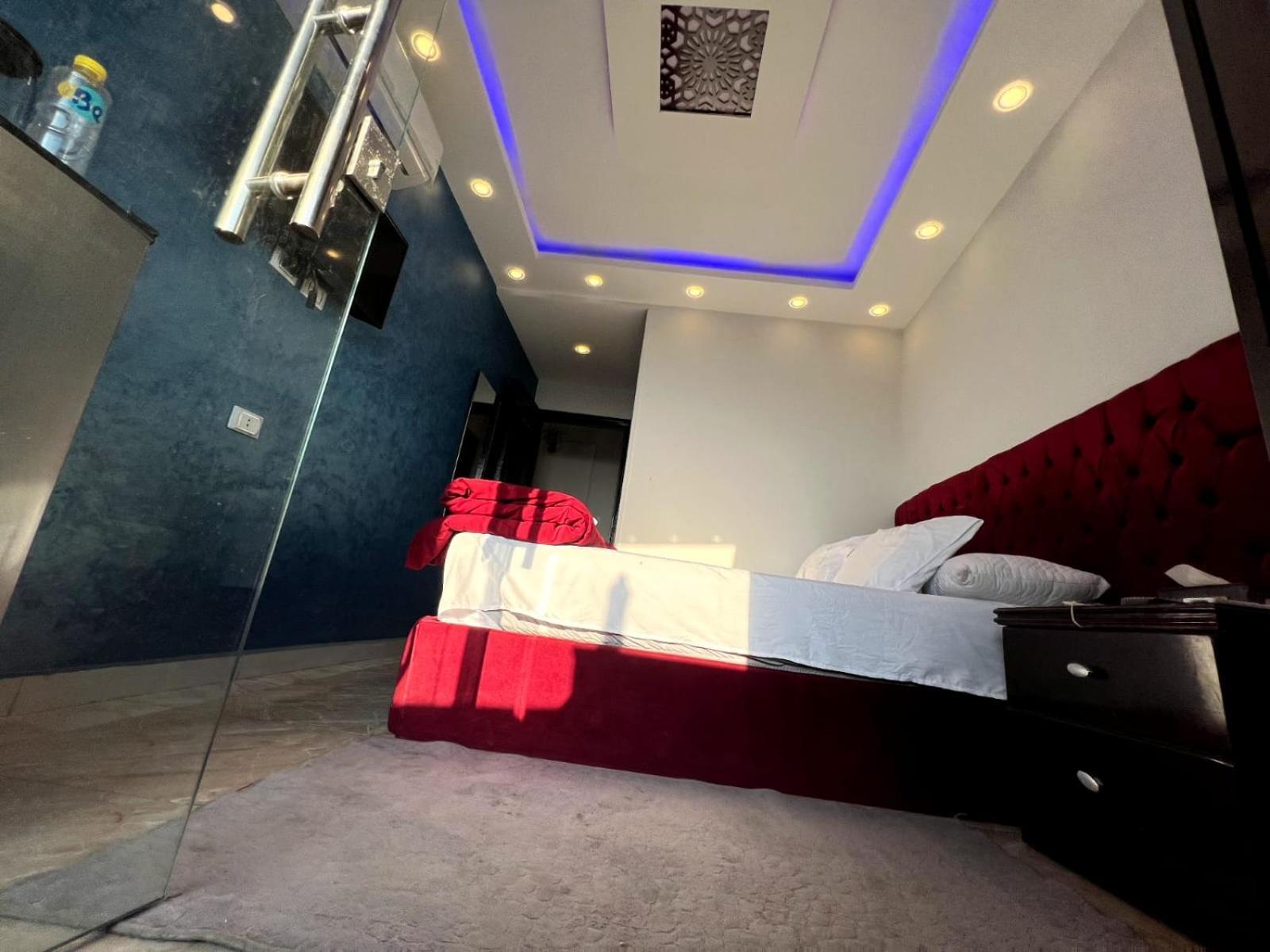 Orion Pyramids View Hotel Kafrat al Jabal Bagian luar foto
