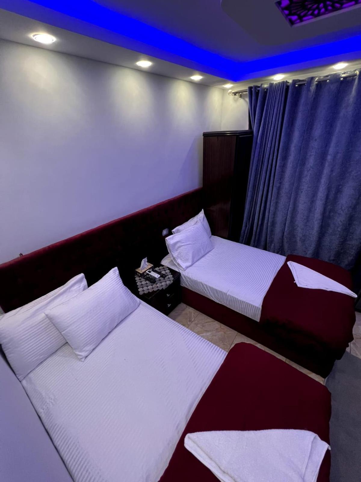 Orion Pyramids View Hotel Kafrat al Jabal Bagian luar foto