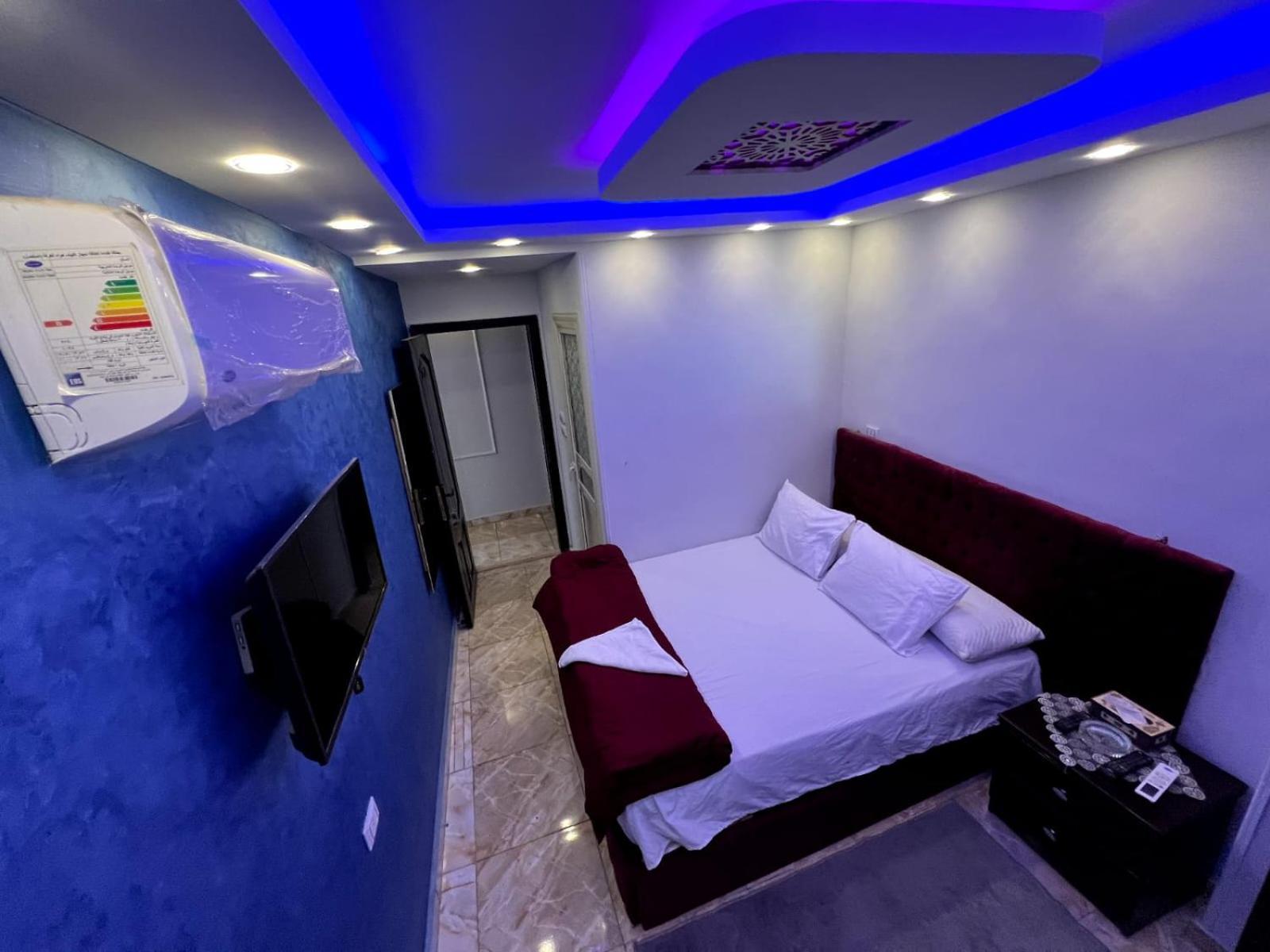 Orion Pyramids View Hotel Kafrat al Jabal Bagian luar foto