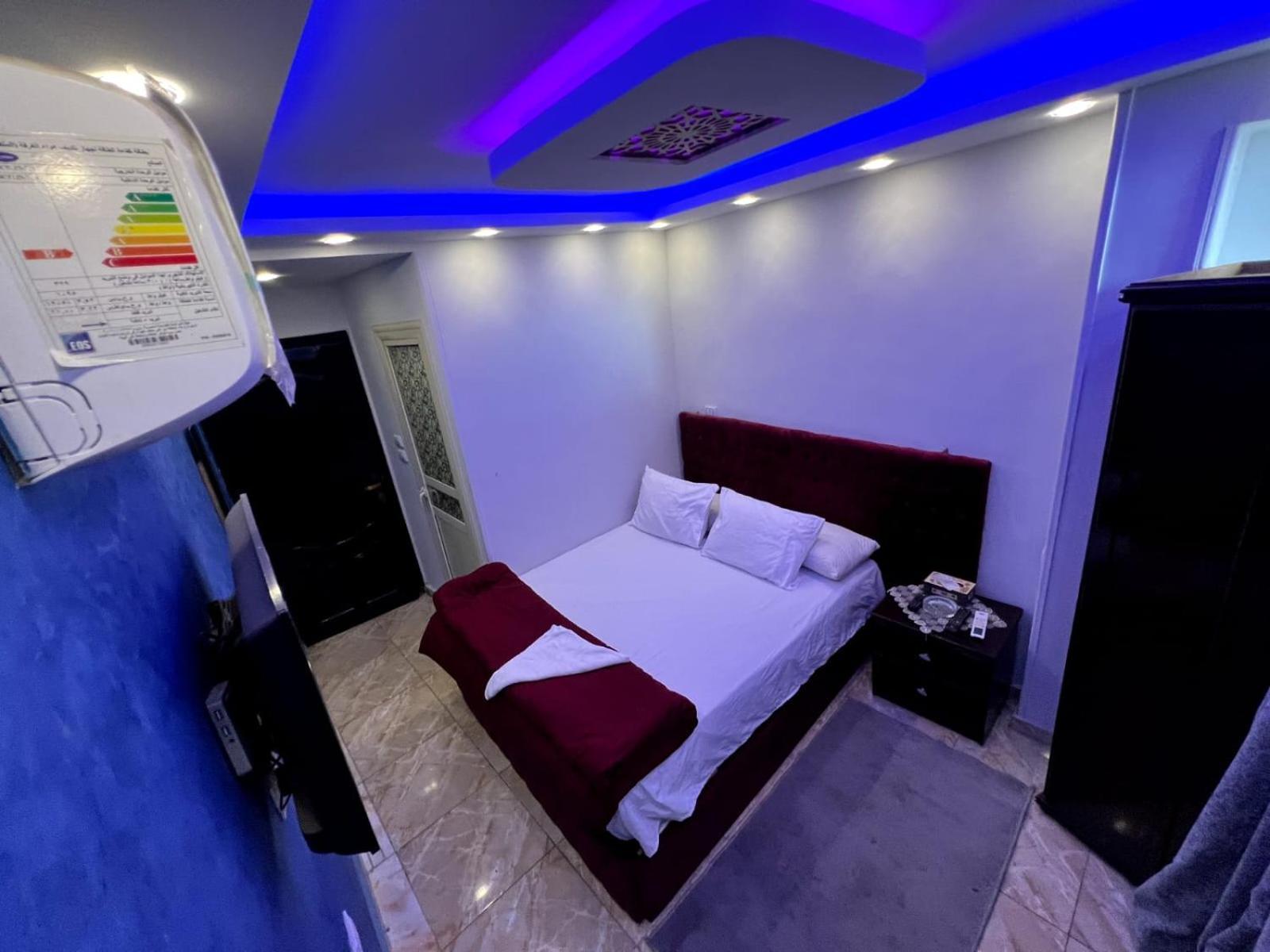 Orion Pyramids View Hotel Kafrat al Jabal Bagian luar foto