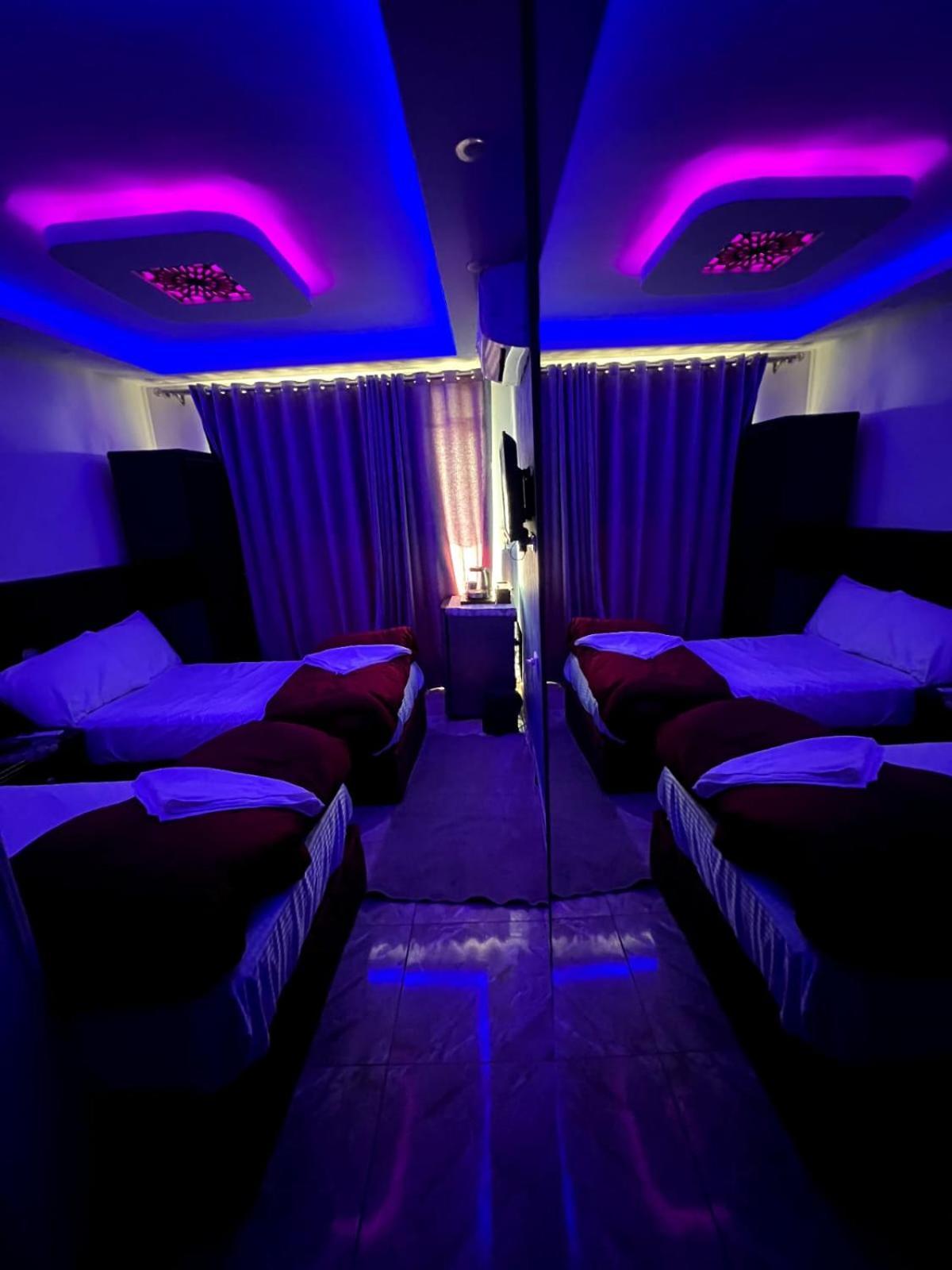 Orion Pyramids View Hotel Kafrat al Jabal Bagian luar foto